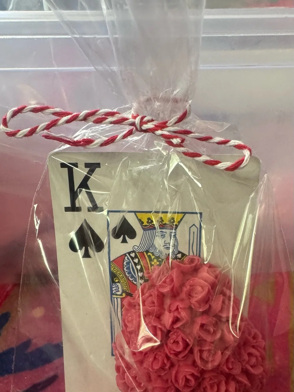 Alice in Wonderland Queen of Hearts soap party favors.